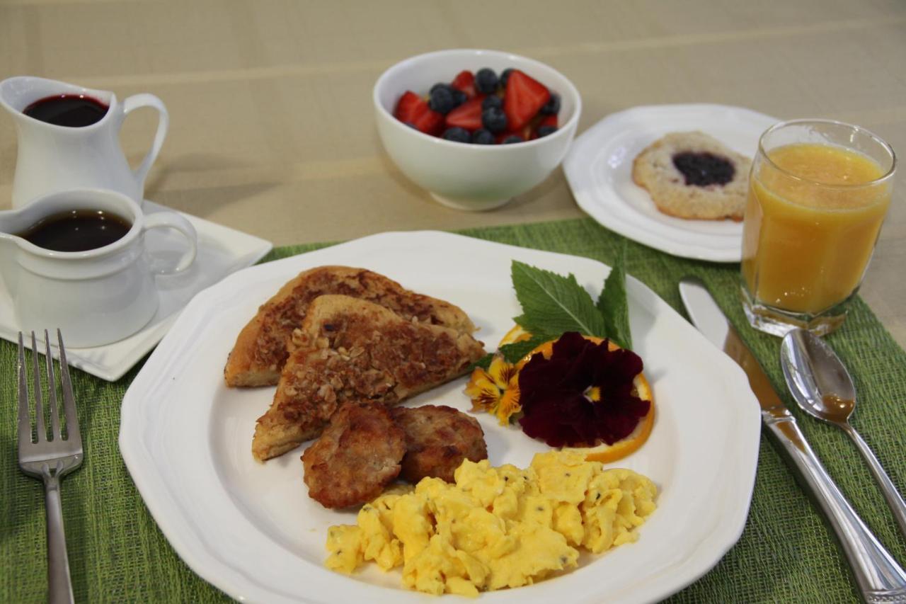 Olallieberry Inn Bed And Breakfast Cambria Esterno foto