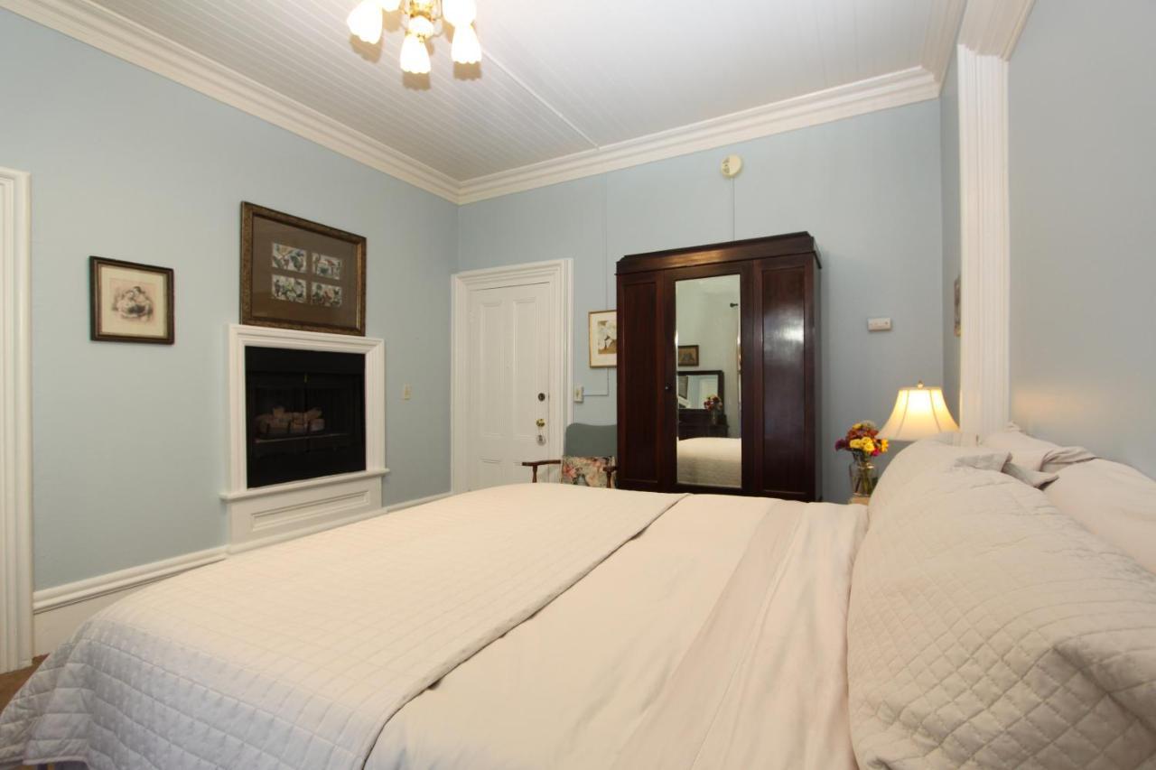 Olallieberry Inn Bed And Breakfast Cambria Esterno foto