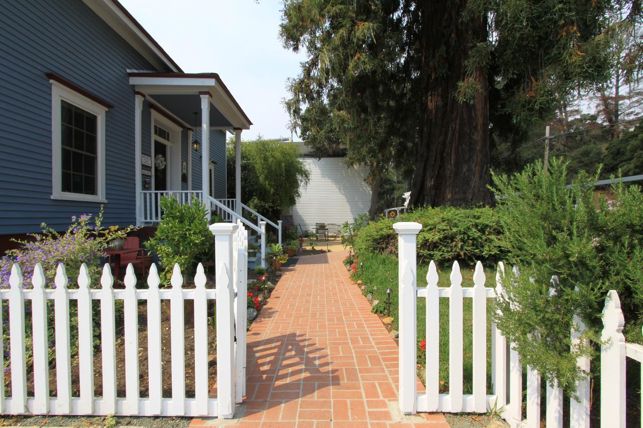 Olallieberry Inn Bed And Breakfast Cambria Esterno foto