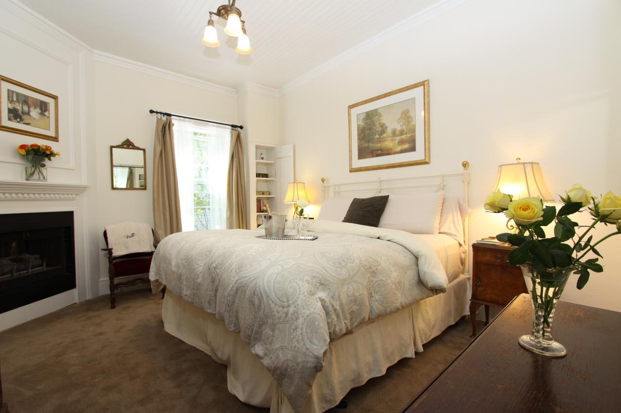 Olallieberry Inn Bed And Breakfast Cambria Esterno foto