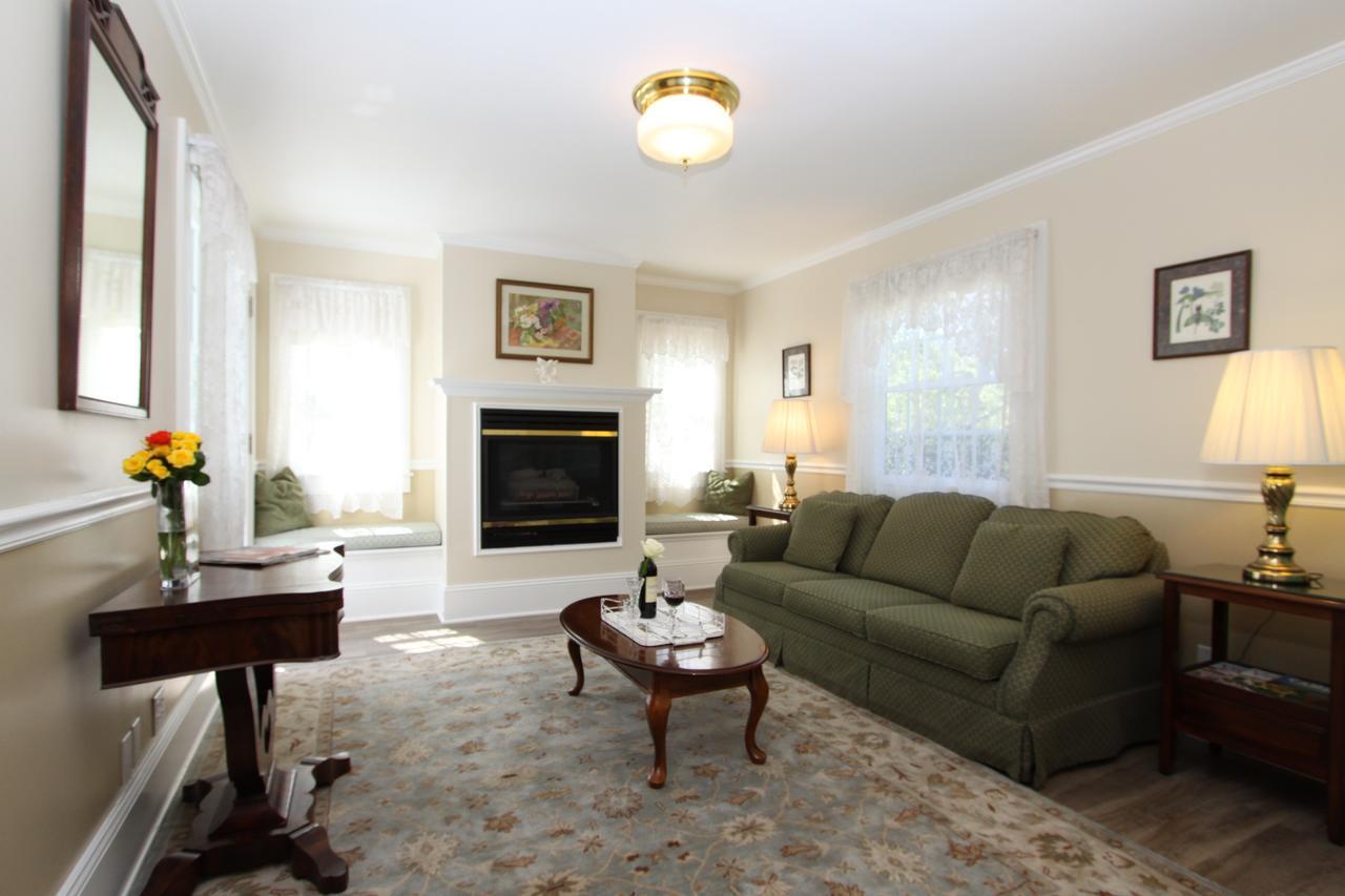 Olallieberry Inn Bed And Breakfast Cambria Esterno foto