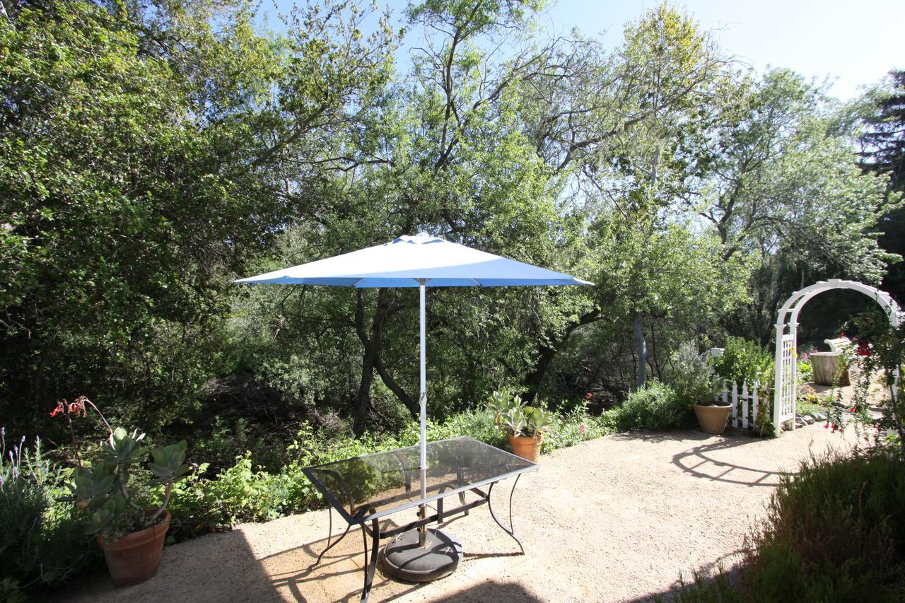 Olallieberry Inn Bed And Breakfast Cambria Esterno foto
